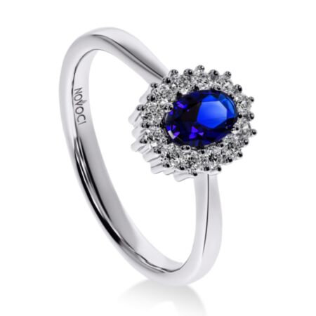 INSIGNIA Halo-Ring aus Gold, Ovaler Blauer Saphir 0,75 ct mit Akzentdiamanten