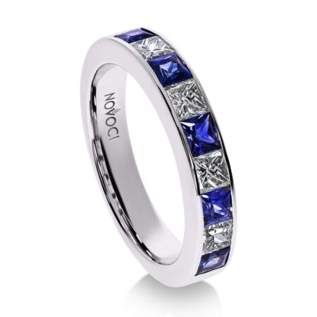 GRATA Memoire-Ring aus Gold, Prinzess-Diamanten 1,05 ct, Blaue Prinzess-Saphire 1,32 ct - Halb