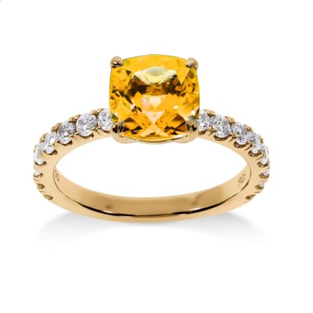 REGALIS Solitärring aus Gold, Goldgelber Kissen-Citrin 1,48 ct, mit Akzent-Diamanten