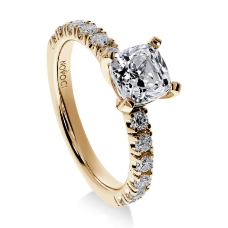 NOVIA Solitärring aus Gold, Kissen-Diamant 1,65 ct mit Akzent-Diamanten